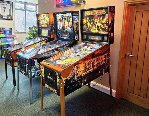 Pirates of the Caribbean Pinball Machine